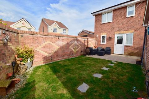 3 bedroom detached house to rent, Harper Close, Pocklington