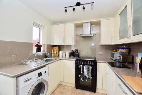 3 bedroom detached house to rent, Harper Close, Pocklington