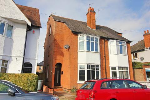 4 bedroom semi-detached house for sale, Sunnycroft Road, Western Park