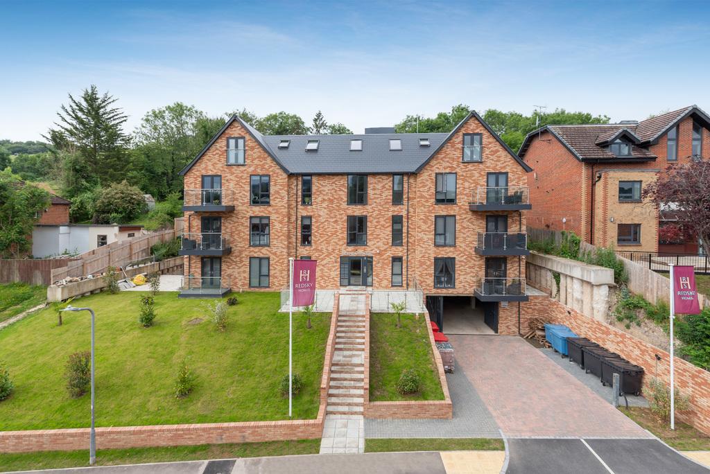 Kingsmead Road High Wycombe HP11 1UZ 1 Bed Flat 1 125 Pcm 260 Pw 