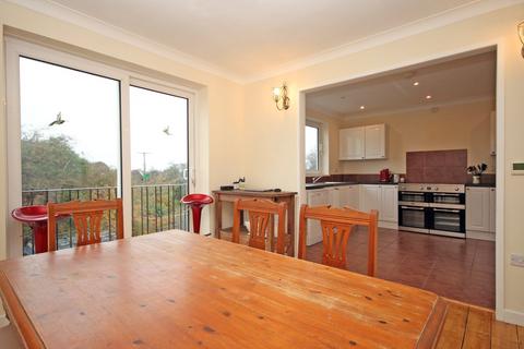 undefined, Brynsiencyn, Llanfairpwll, Isle of Anglesey, LL61