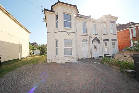 6 bedroom house to rent, Stewart Road, Charminster, Bournemouth