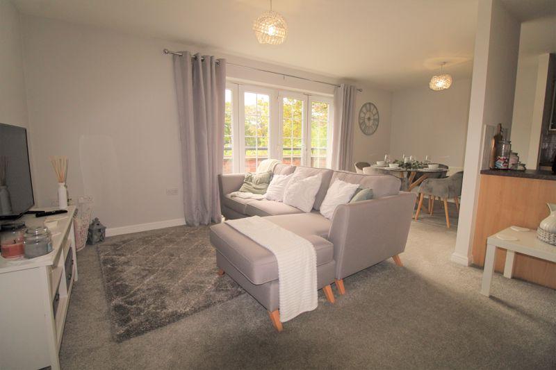 2 Coppice Road, Walsall Wood, WS8 9AD 2 bed apartment £130,000