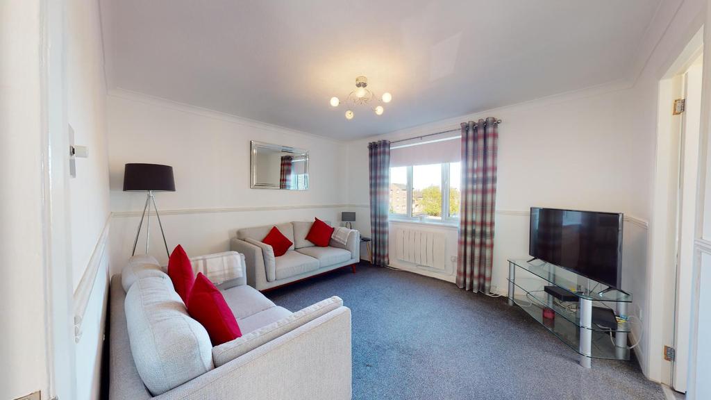 Cross Orchard Way, Bellshill 2 bed flat £75,000