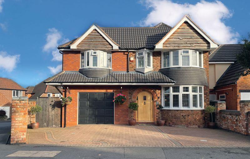 Ashurst Road, Walmley, B76 1JH 4 bed detached house for sale £500,000