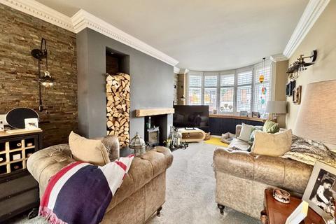 14 Ashurst Road, Sutton Coldfield, B76 1JH