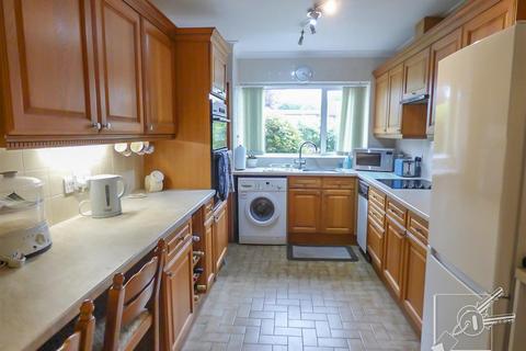 102 Beacon Drive, Bean, Dartford, DA2 8BQ
