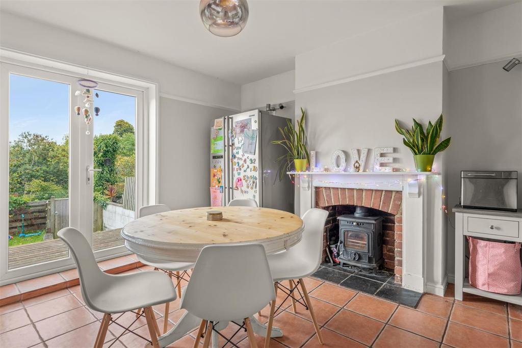 Denys Road, Totnes 5 bed terraced house £525,000