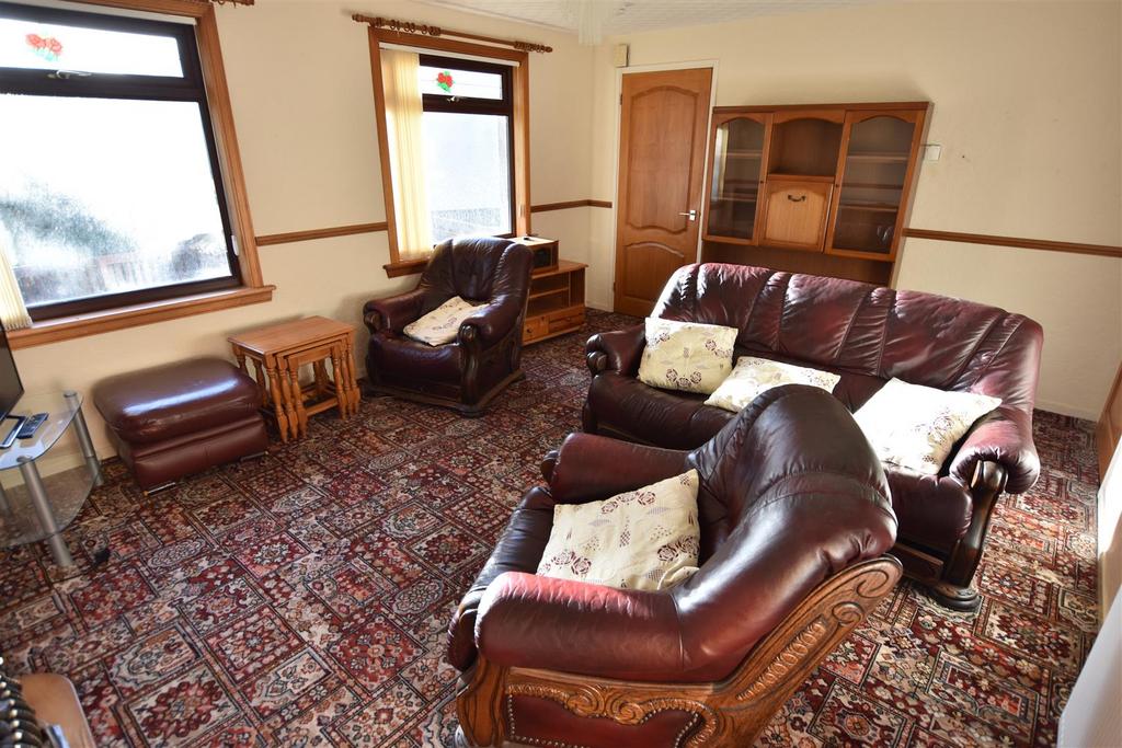 1 Millerton View, Inverness 2 bed semidetached bungalow £140,000