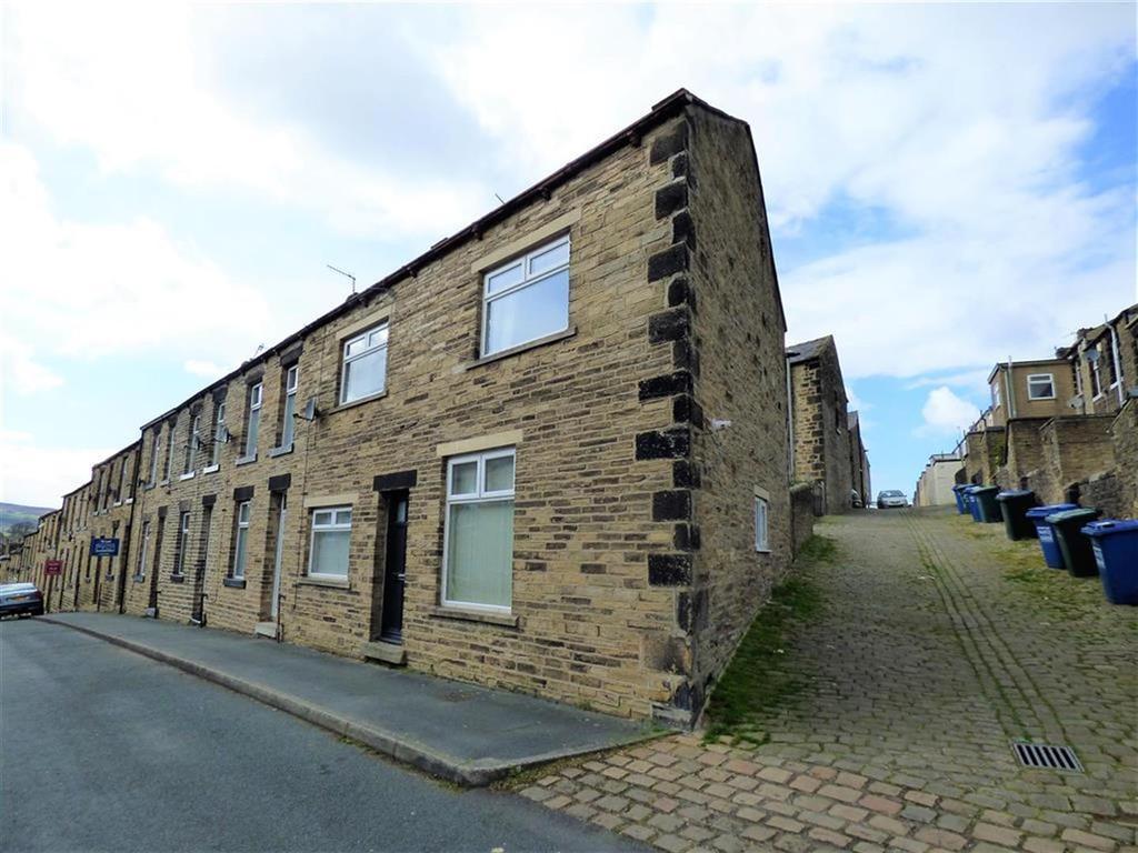 Russell Street, Skipton 3 bed end of terrace house £725 pcm (£167 pw)