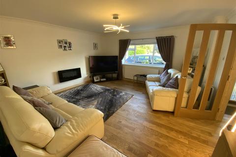 4a Heol Panteg, Burry Port, SA16 0YH