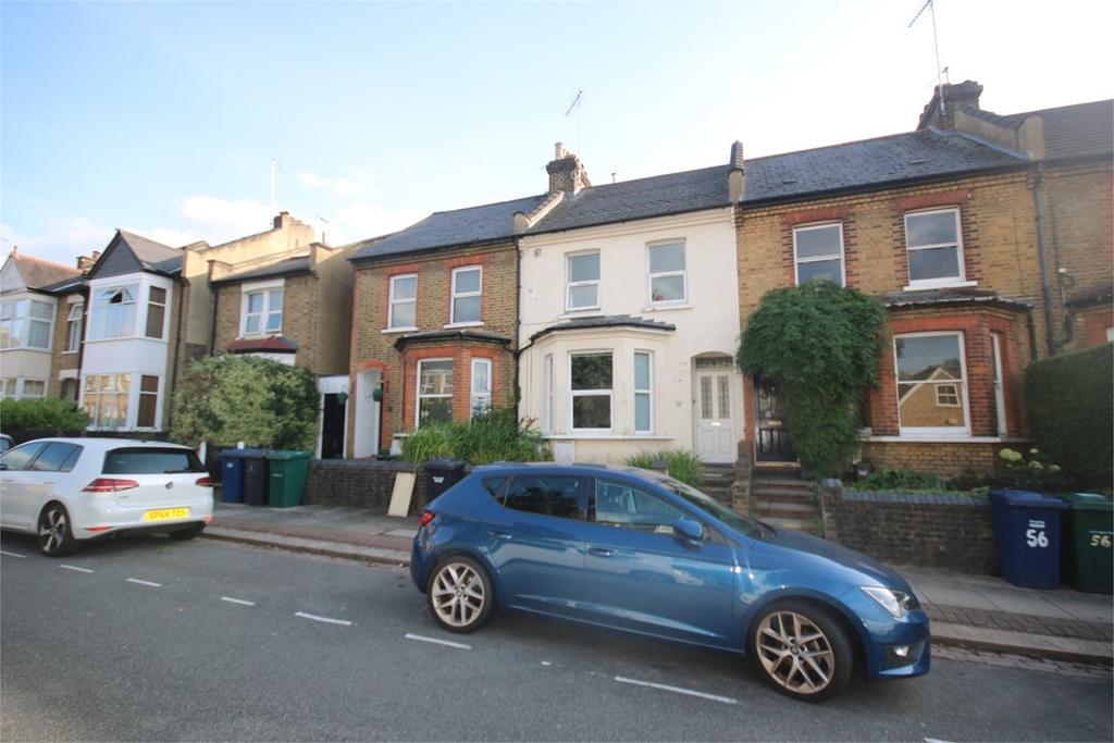 Avenue Road, London, N12 1 bed flat £1,500 pcm (£346 pw)