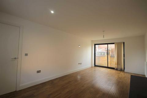undefined, Beech Oak Court, Snakes Lane East