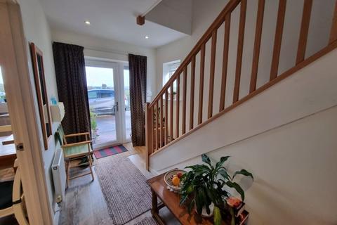1 Hayne Corfe Crescent, Truro, TR1 3FJ