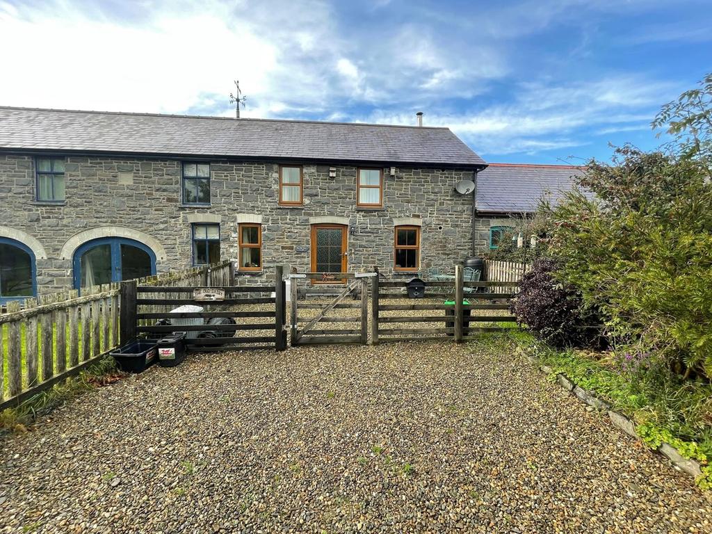 Pendderw, Llwyndafydd, Nr New Quay, SA44 3 bed barn conversion £210,000