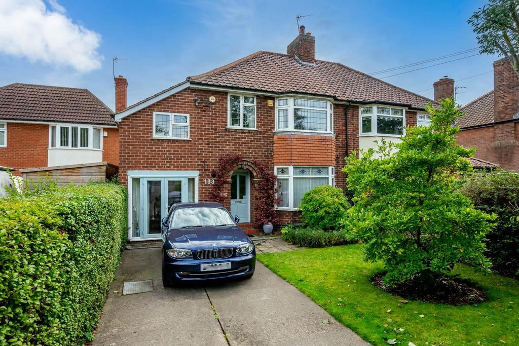 Askham Lane, York 5 bed semidetached house £550,000