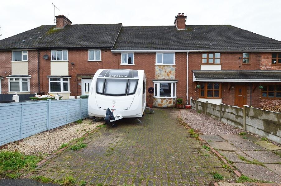 Burnthill Lane,Rugeley,WS15 2HZ 3 bed semidetached house £190,000