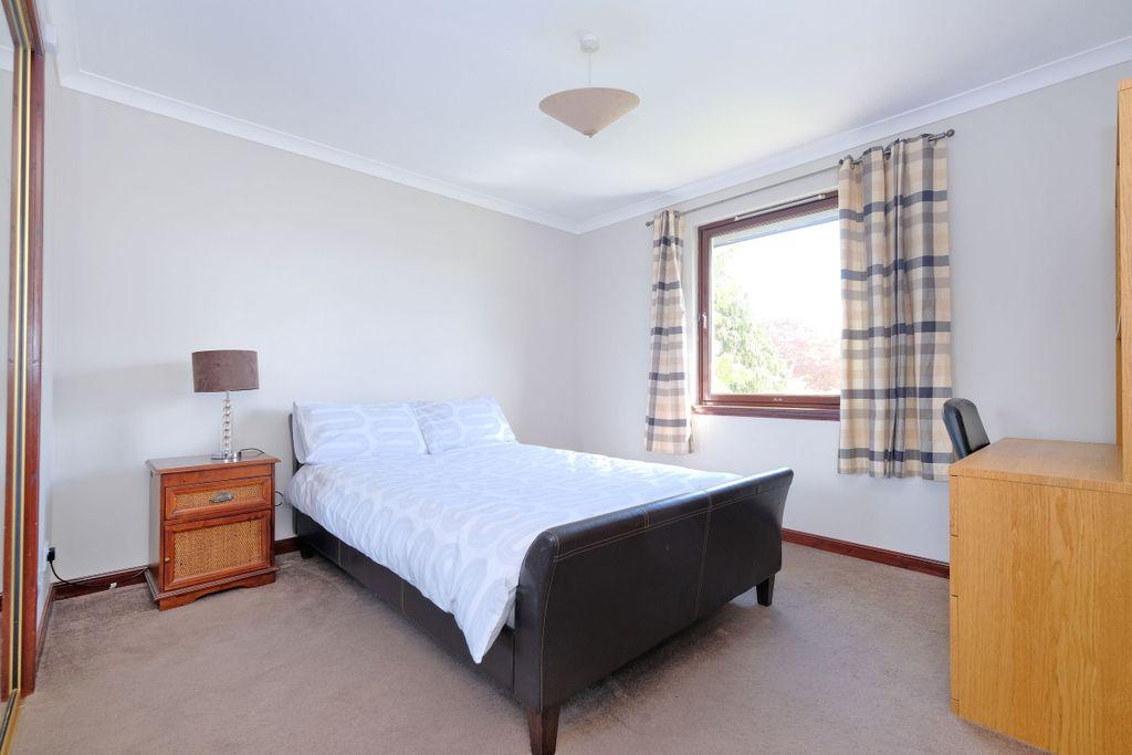 Bedroom 1 (Double)