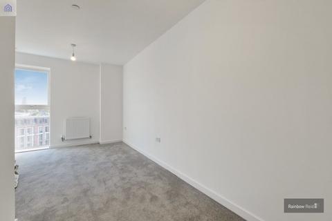 2 bedroom flat to rent - Tabbard Apartments, Acton, W3