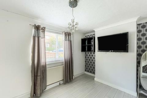 46 Bronallt Road, Hendy, Swansea, SA4 0UE