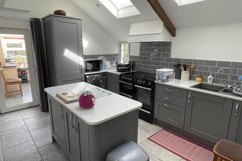 The Coach House, 72 Rectory Road, St Stephen, St Austell, PL26 7RL