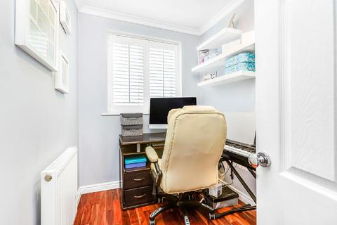 52 Ancaster Crescent, New Malden, KT3 6BE