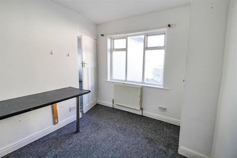 12a Aled Gardens, Kinmel Bay, Rhyl, LL18 5NG
