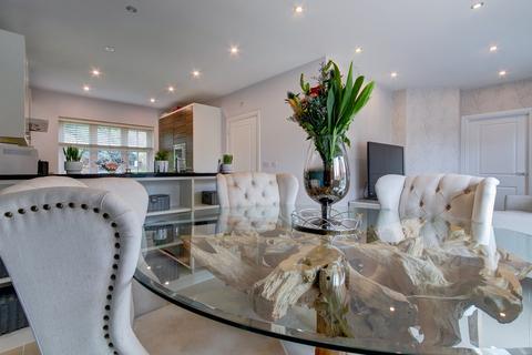 8 Barnard Close, Rednal, Birmingham, B45 9SZ