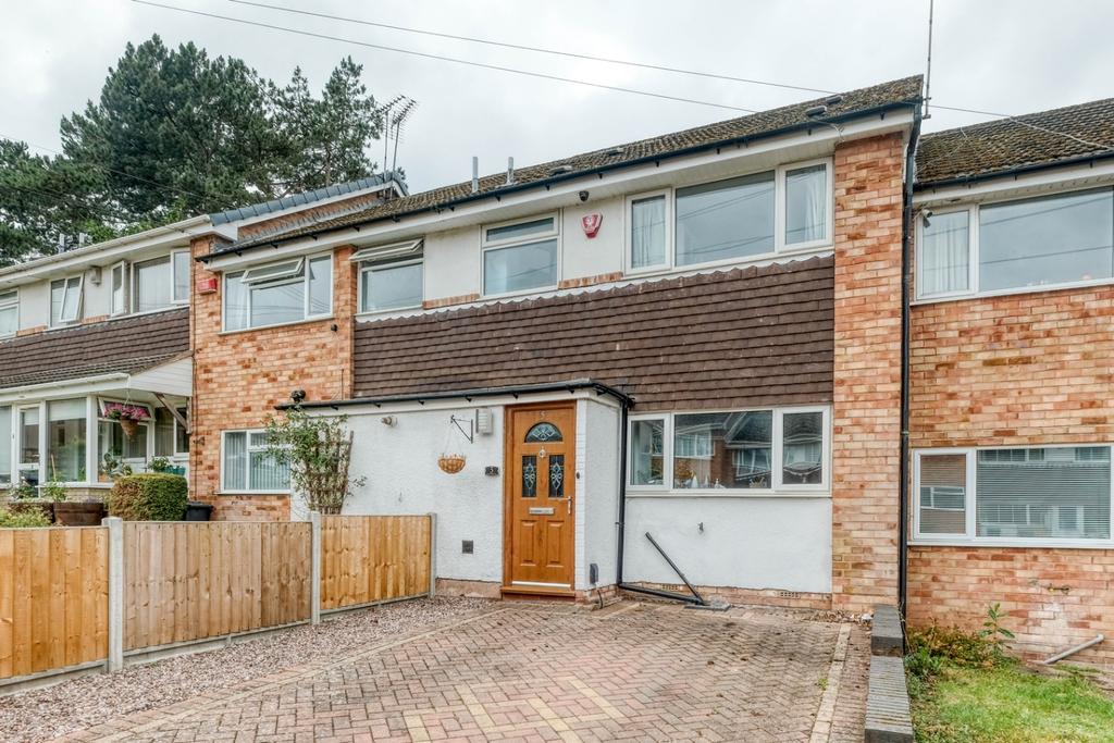 Downcroft Avenue, Kings Norton, Birmingham, B38 8AE 3 bed terraced