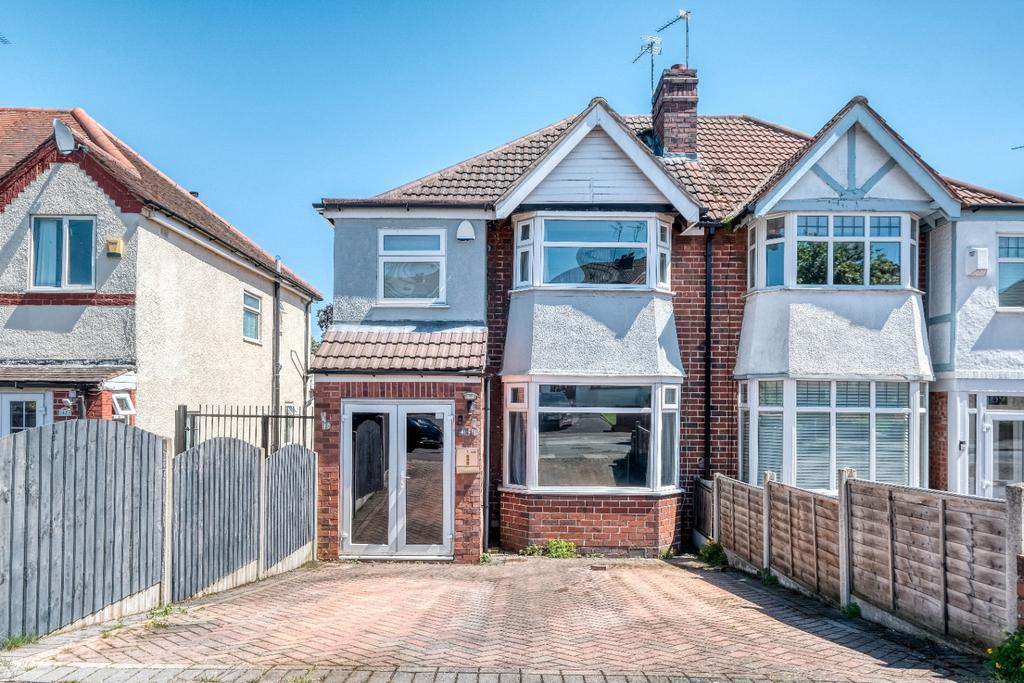 Farren Road, Northfield Birmingham... 3 bed semidetached house £240,000