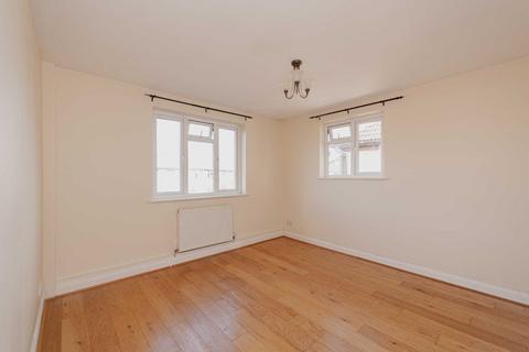 undefined, Alsom Avenue, Worcester Park