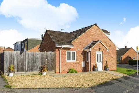 3 bedroom detached bungalow for sale - Bicester,  Oxfordshire,  OX26
