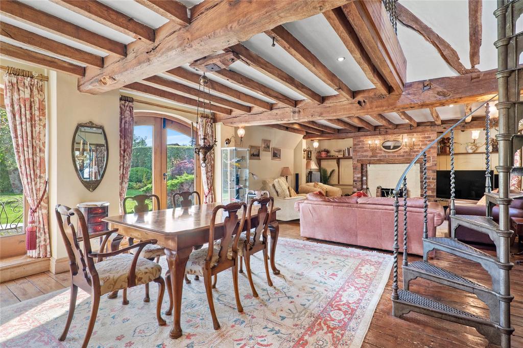 Areley Kings, StourportOnSevern, Worcestershire 4 bed barn conversion for sale £750,000