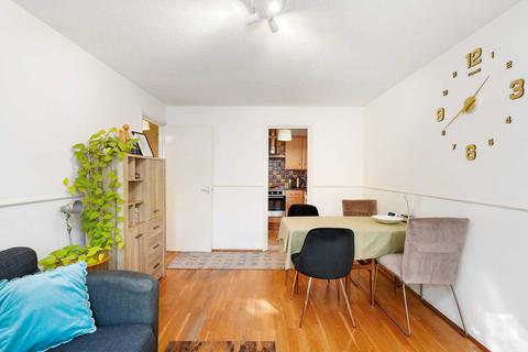 undefined, Thornhill Road, Leyton E10 5LZ