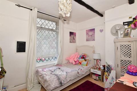 22 Upper Luton Road, Chatham, ME5 7BG
