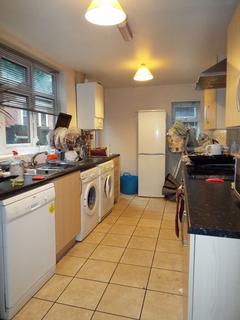 5 bedroom terraced house to rent, Rookery Road, Selly Oak, Birmingham, B29 7DQ