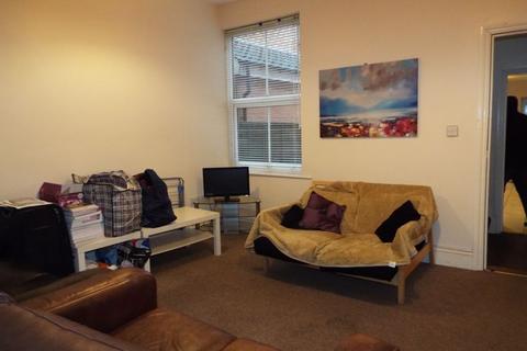 5 bedroom terraced house to rent, Rookery Road, Selly Oak, Birmingham, B29 7DQ