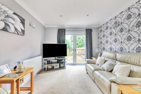 13a Oakdene Avenue, Chislehurst, BR7 6DY