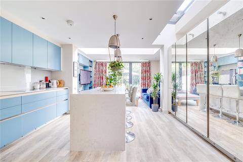 3 bedroom terraced house to rent, Beltran Road, London, SW6