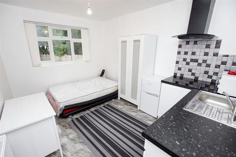 6 bedroom house to rent - Heeley Road, Birmingham