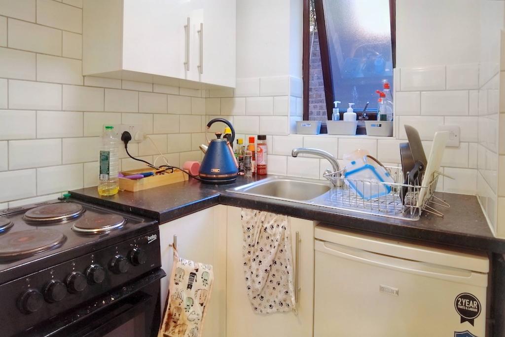 Studio Kitchen