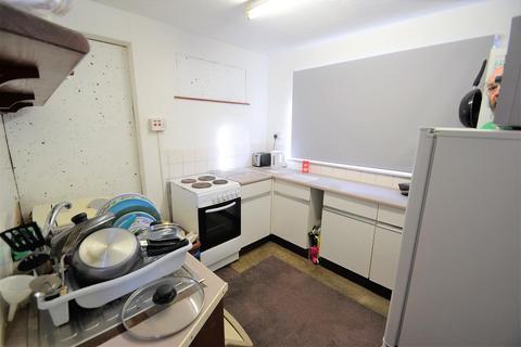 64b New Road, Bedfont, Feltham, TW14 8HT