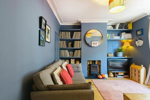 48 Rosebery Avenue, Bristol, BS2 9TN
