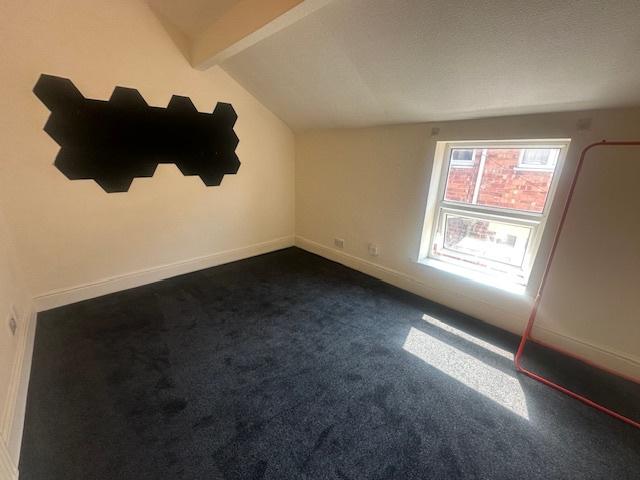 Flat 11, 224-226 Hornby Road