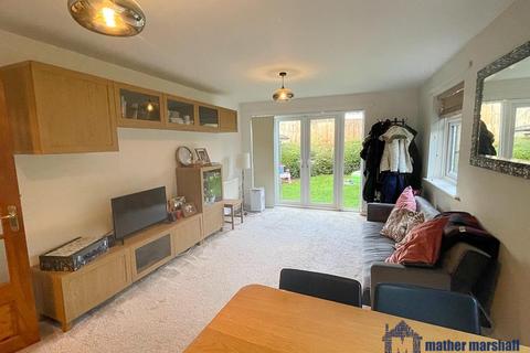 2 bedroom ground floor flat for sale - Morello Gardens, Stevenage Road, Hitchin
