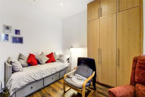 Studio to rent, Quex Road, West Hampstead, London