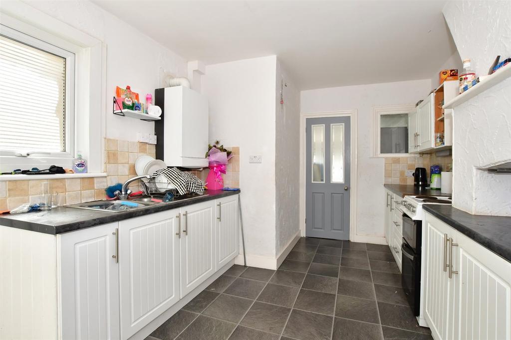 Ramsgate Road, Margate, Kent 3 bed semidetached house for sale £280,000