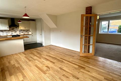 4 bedroom detached house for sale - Shannon Way, Oakham