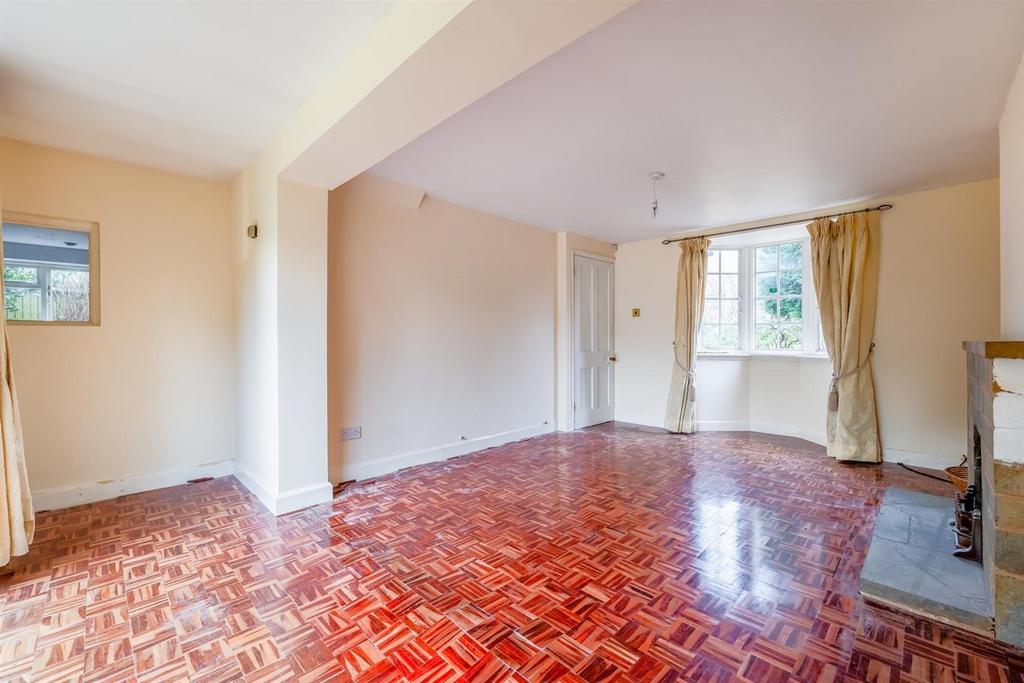 Stratford Road, ShipstonOnStour, Warwickshire 4 bed detached house