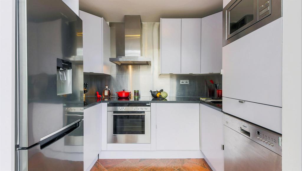 8-CHART-HOUSE--FLAT-312-3-LD.jpg